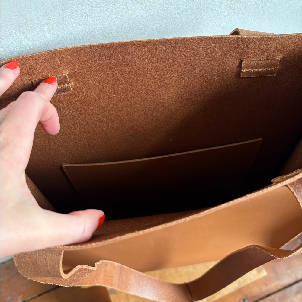 Eileen Fisher Vegetable Tanned Italian Leather Tote Bag - Picture 8 of 16